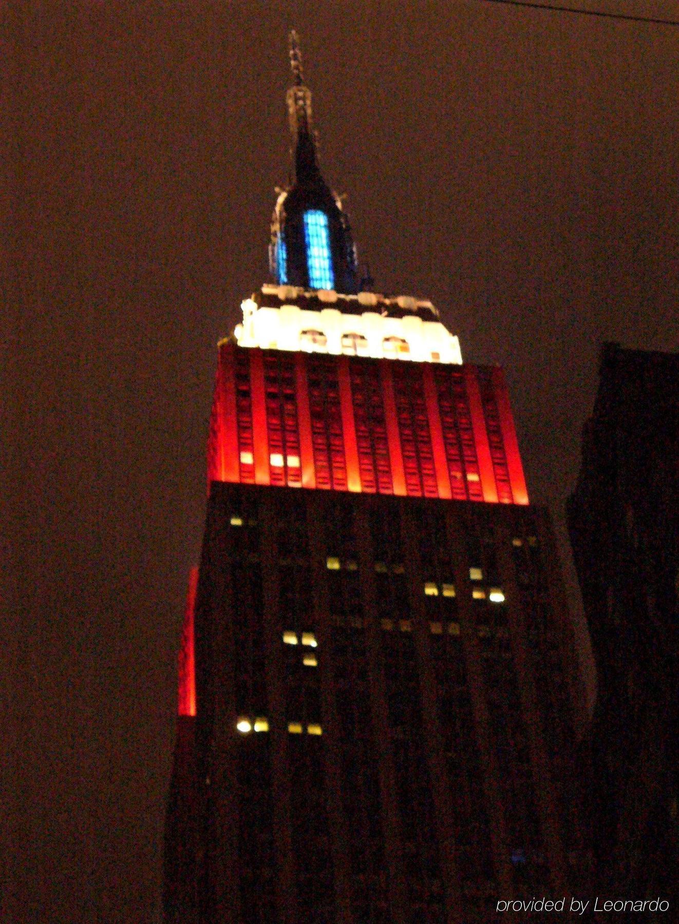 Holiday Inn Manhattan 6Th Ave - Chelsea By Ihg New York Esterno foto